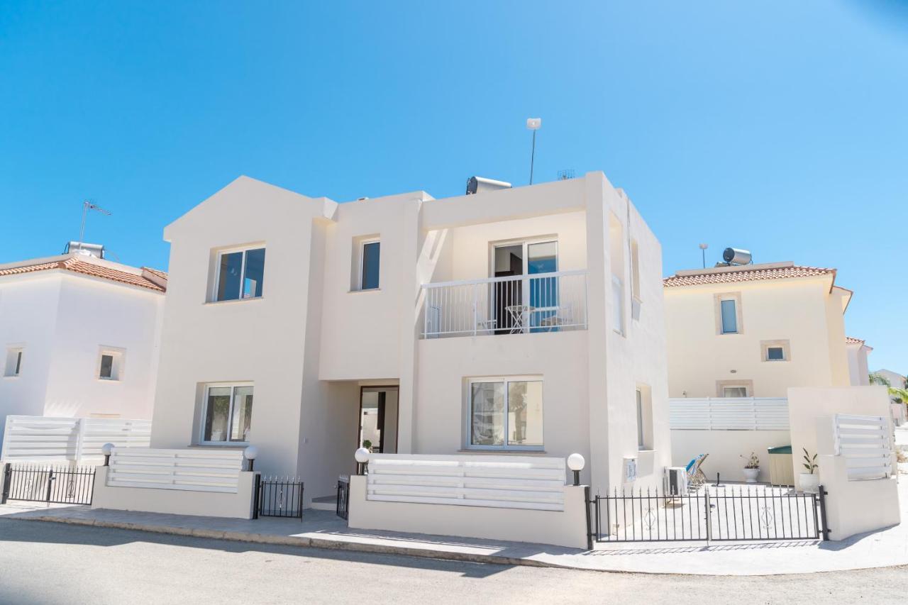 Dafni Villa Ekaterina 3 Bdrm Protaras Exterior photo